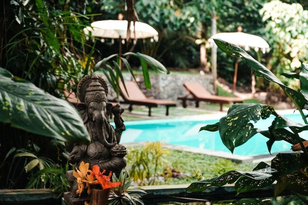 Фото Surf & Yoga Mirissa