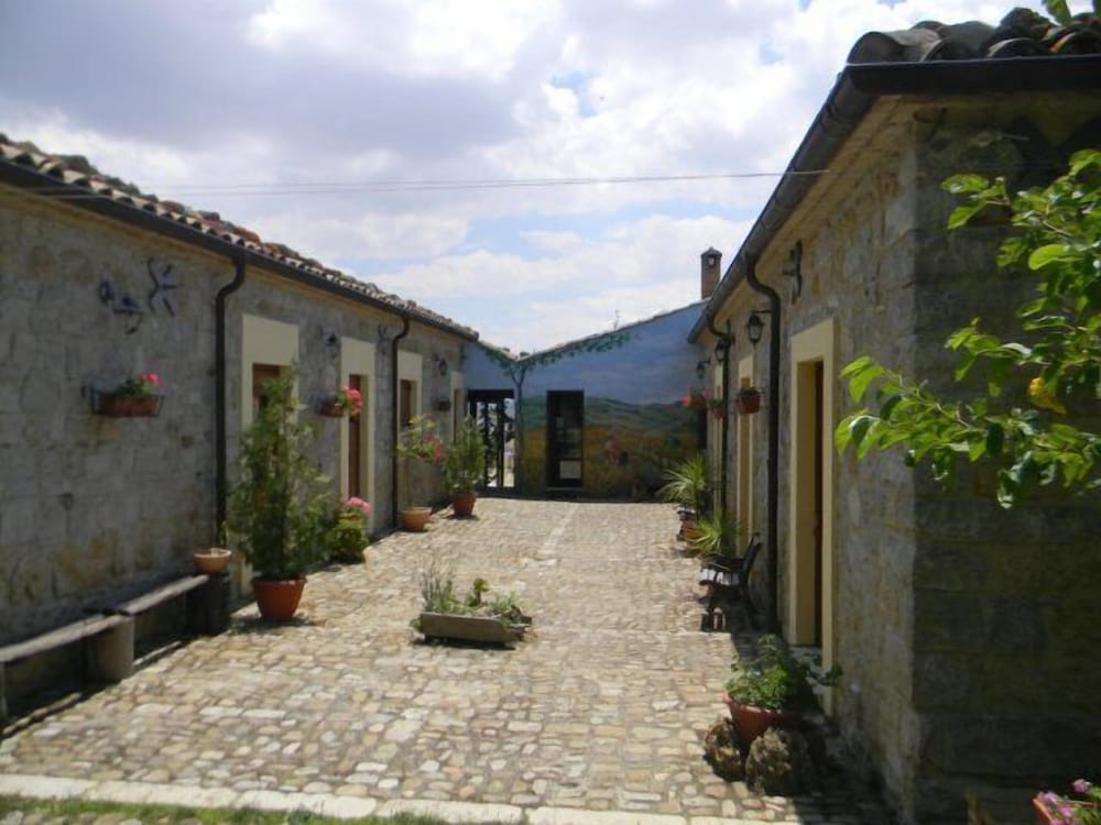 Фото Masseria Xireni