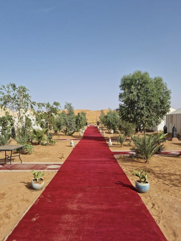 Фото Sahara Majestic Luxury camp