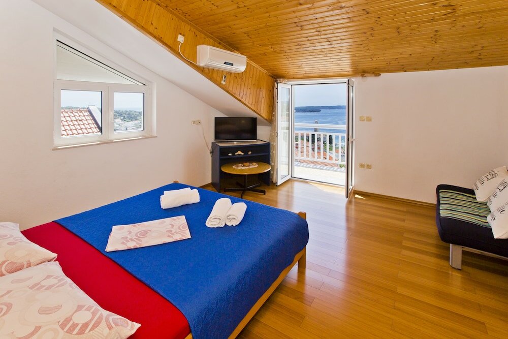 Фото Apartmani Kresic