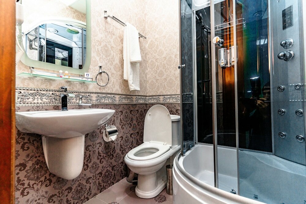 Фото Bagizagan Hotel