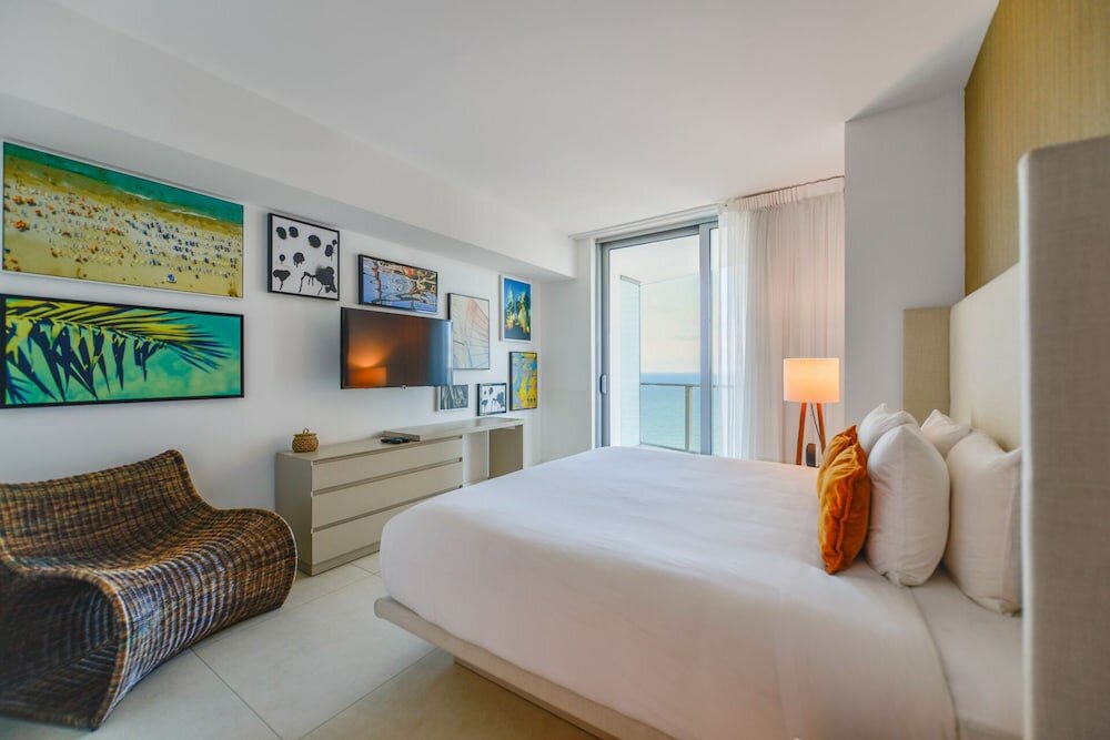 Фото Beachside Apt - Mesmerizing Ocean View