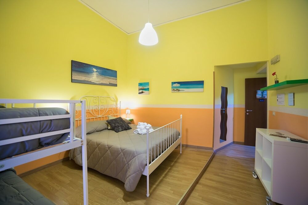 Фото B&b Le 4 Stagioni Dante's Suites