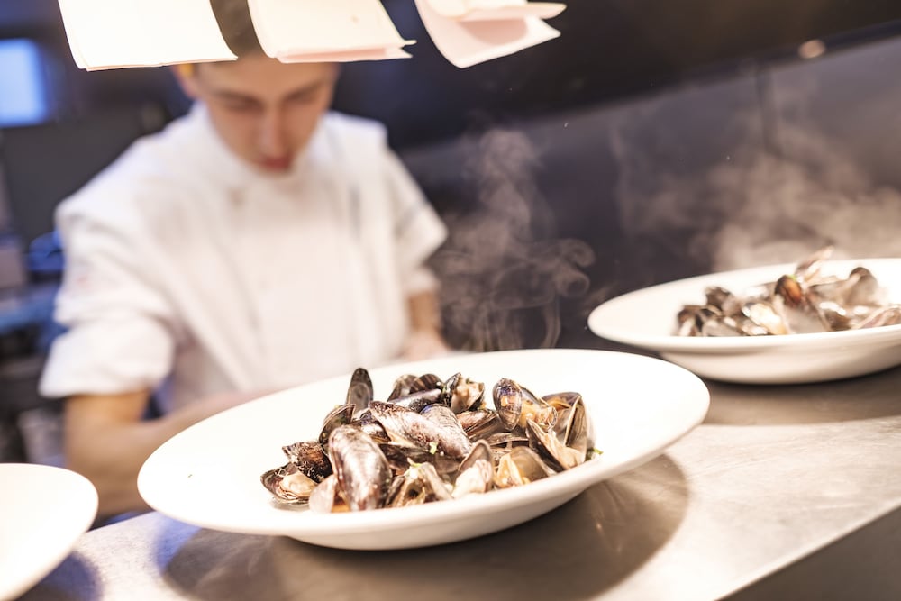 Фото The Bull Hotel