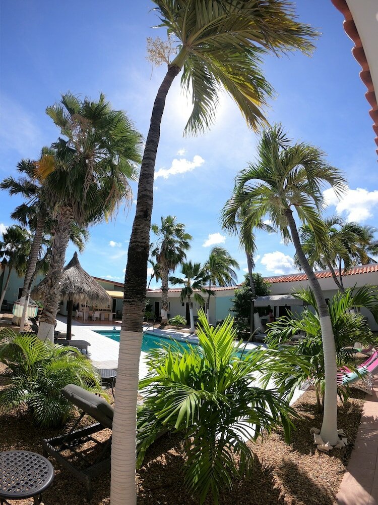 Фото Arubiana Inn