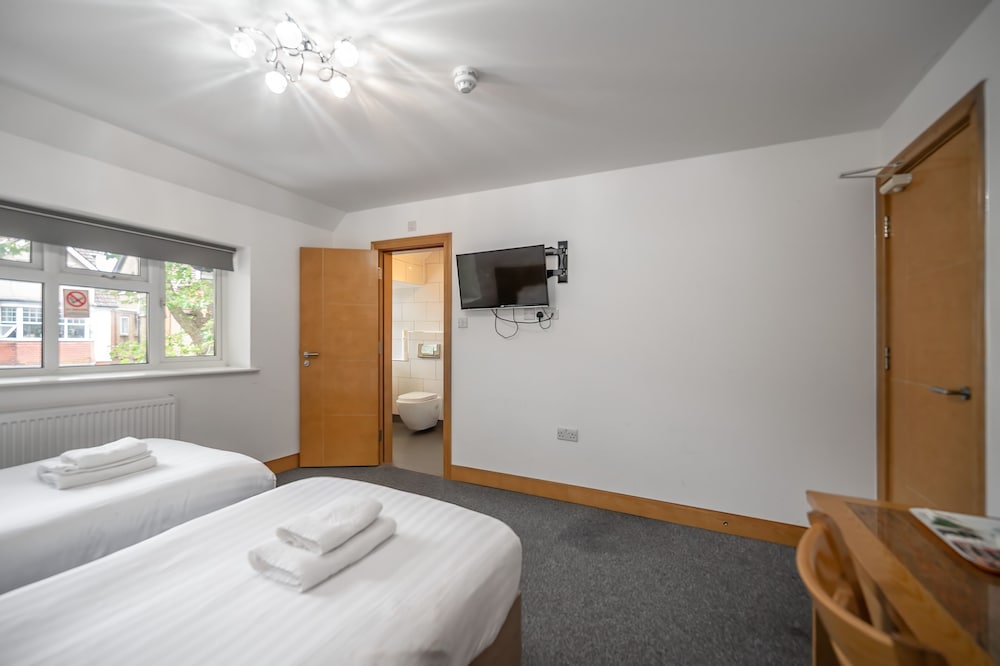 Фото Flexistay Aparthotel Sutton