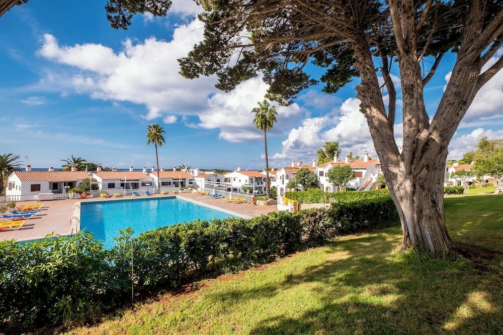 Фото Apartamentos Son Bou Gardens