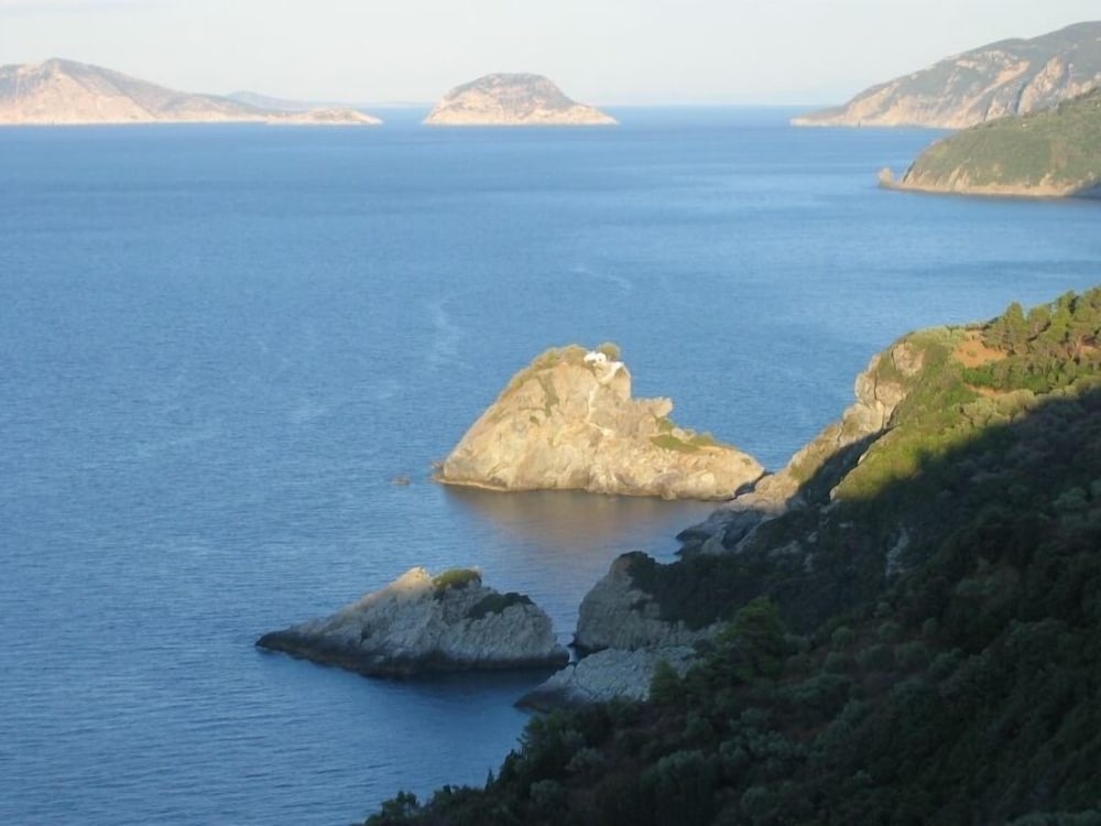 Фото Hovolo Hotel Apartments