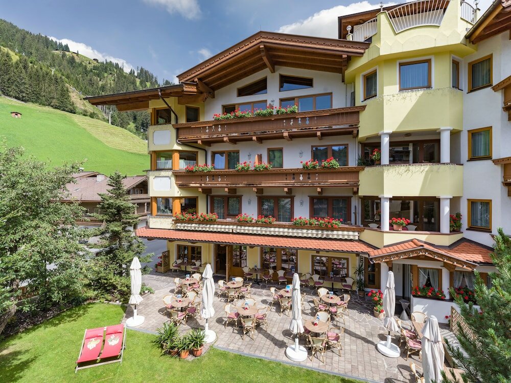 Фото Hotel Pinzger