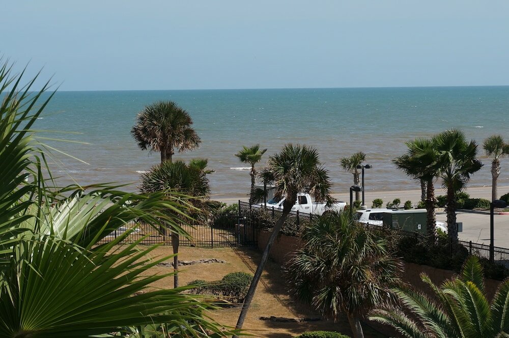 Фото Galveston Beach Condos