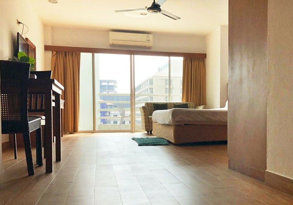 Фото Vtsix Condo Service at View Talay Condo