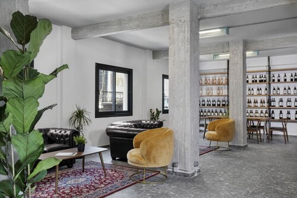 Фото Play Theatrou Athens