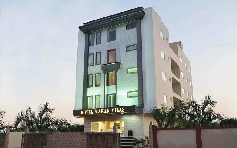 Гостиница Hotel Karan Vilas