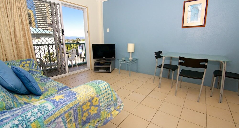 Фото Raffles Royale