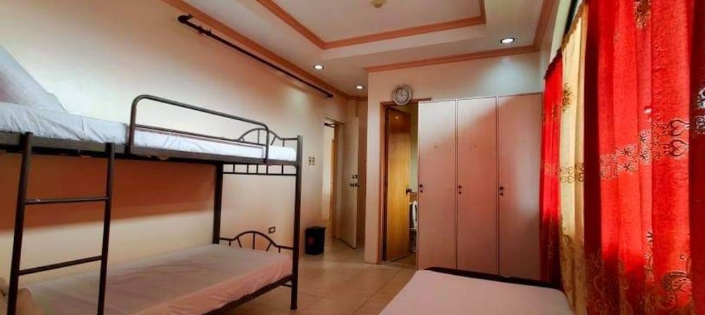 Фото Oyo 799 Ddd Habitat Iloilo