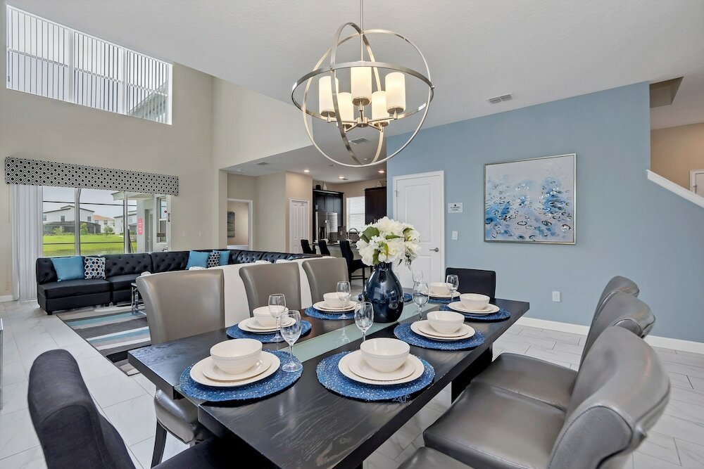 Фото Lakeview Home w Private Pool & Free Water Park!