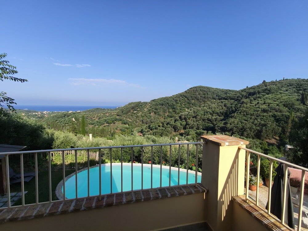 Фото Mastrogiannis villa Myrtia