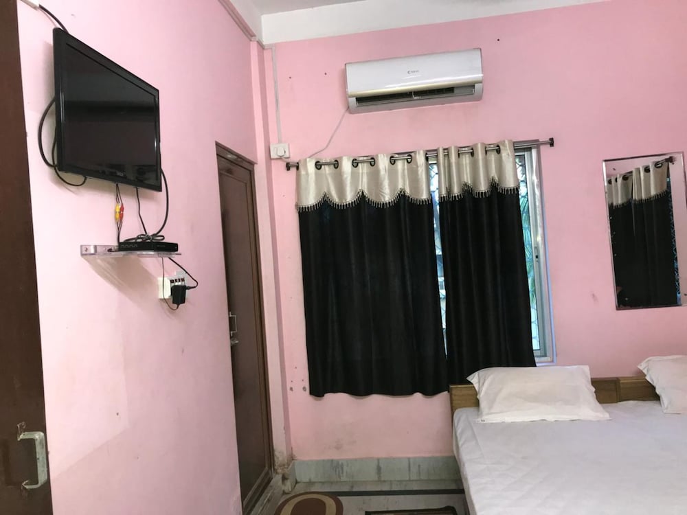 Фото Goroomgo Gunjan Puri