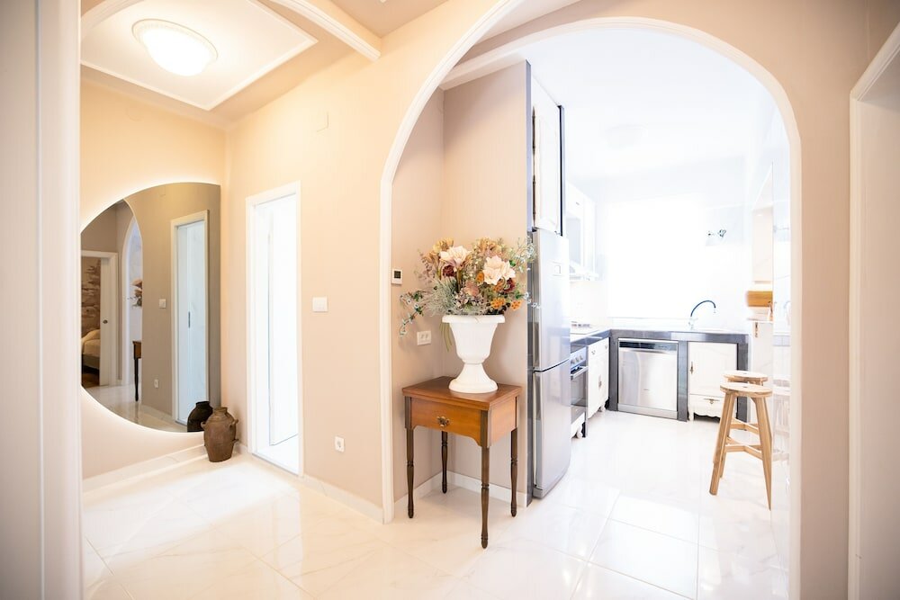 Фото Cozy One Bedroom Apartment Klara