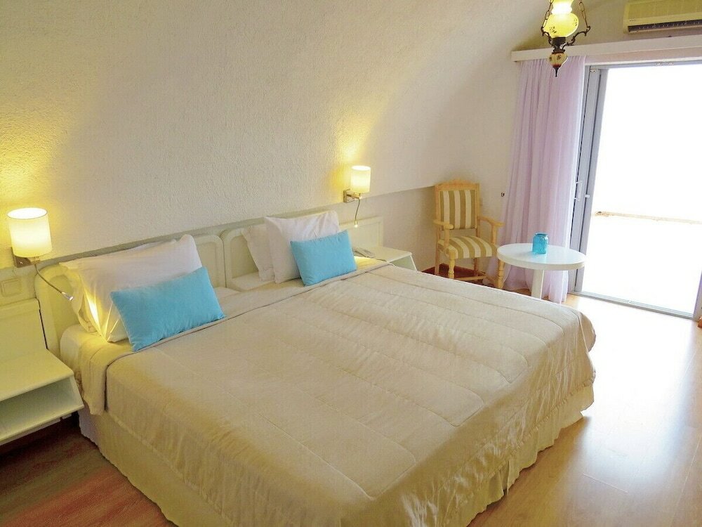 Фото Istron Bay Hotel