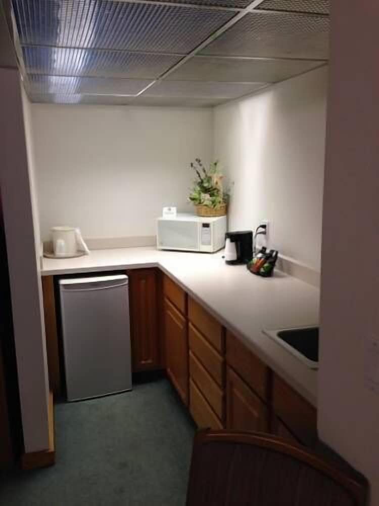 Фото Rodeway Inn Billings Logan Intl Airport, Near St. Vincent Hospital