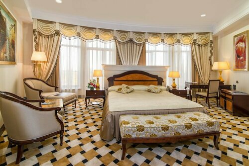 Hotel Royal Tulip Almaty, Almaty, photo