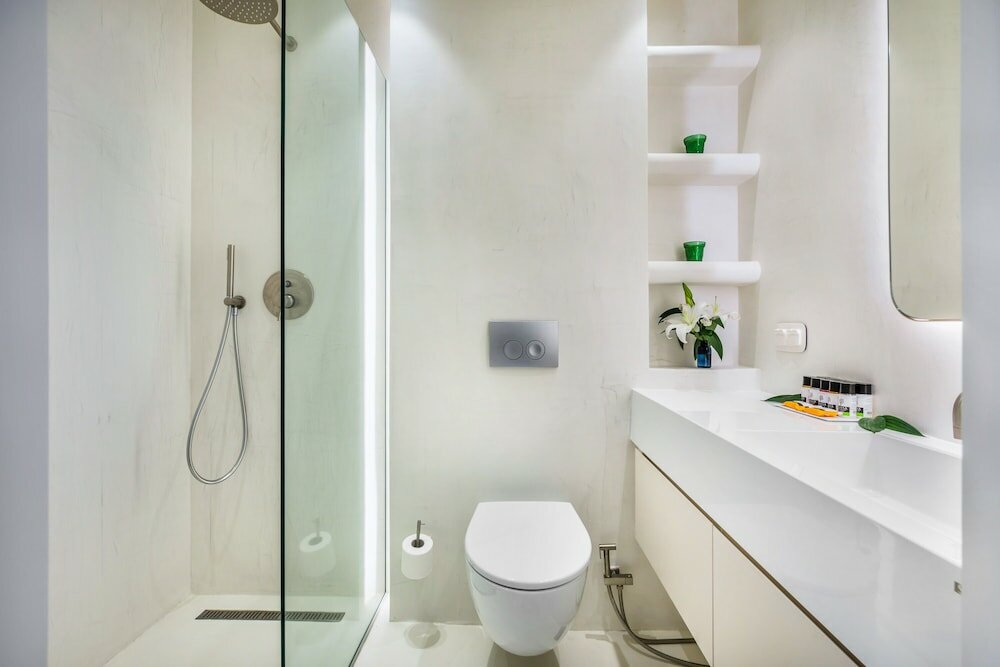 Фото Cocoons Luxury Suites & Villas