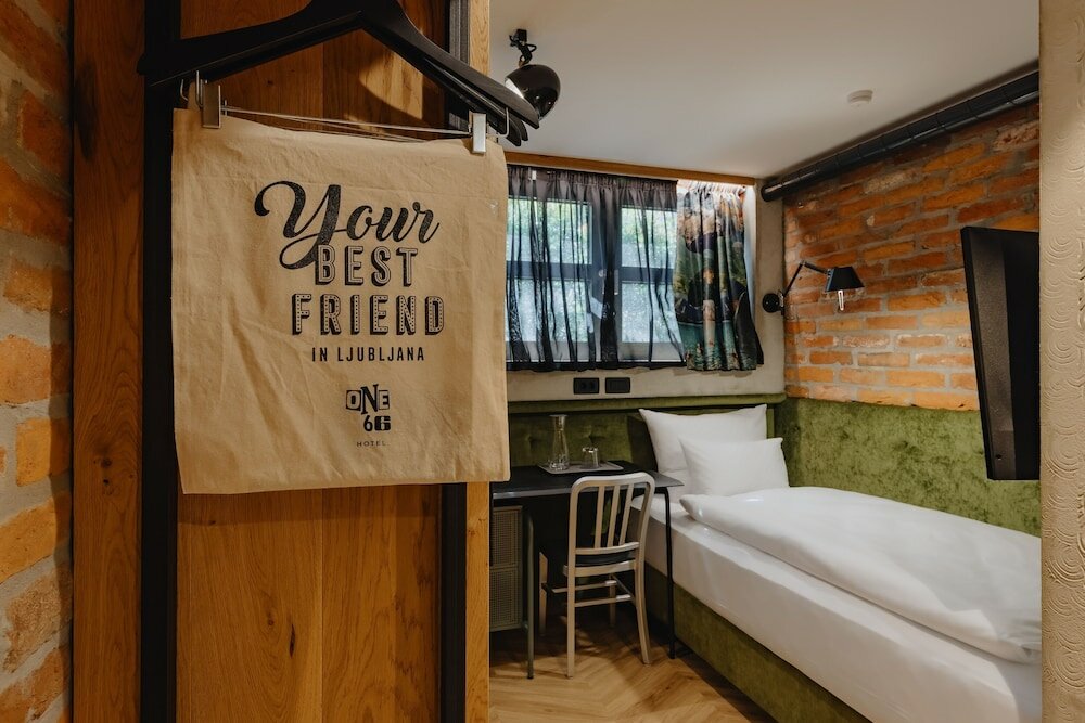 Фото One66 Hotel