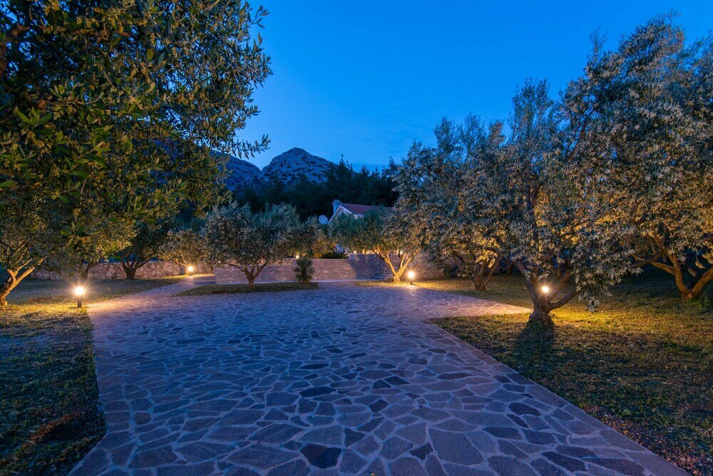 Фото Little Stone House