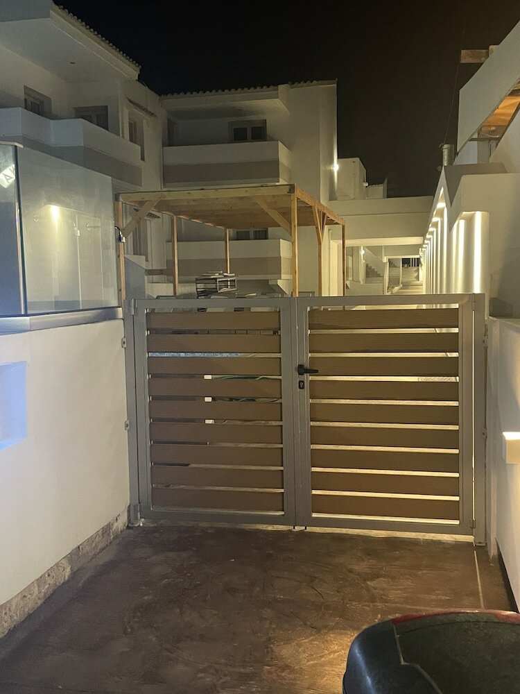 Фото Coralli Beach Hotel