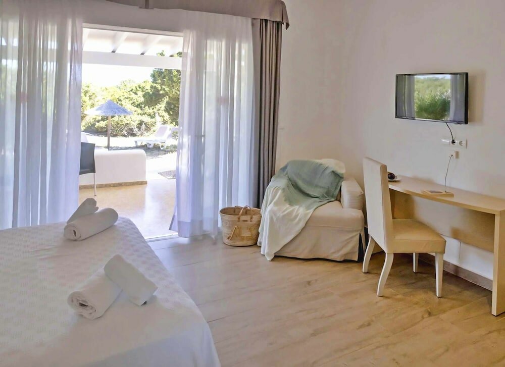 Фото Roquetes Bungalows Premium - Formentera Break