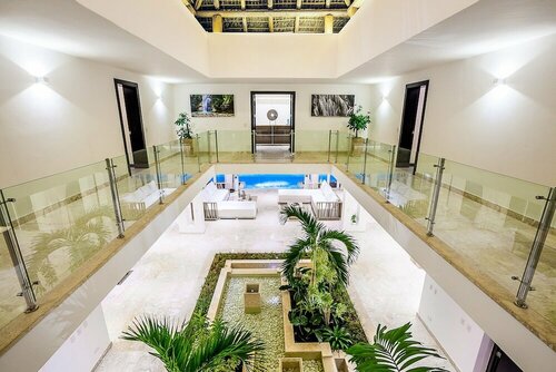 Гостиница Luxury Villa Waterfall - Pool & BBQ