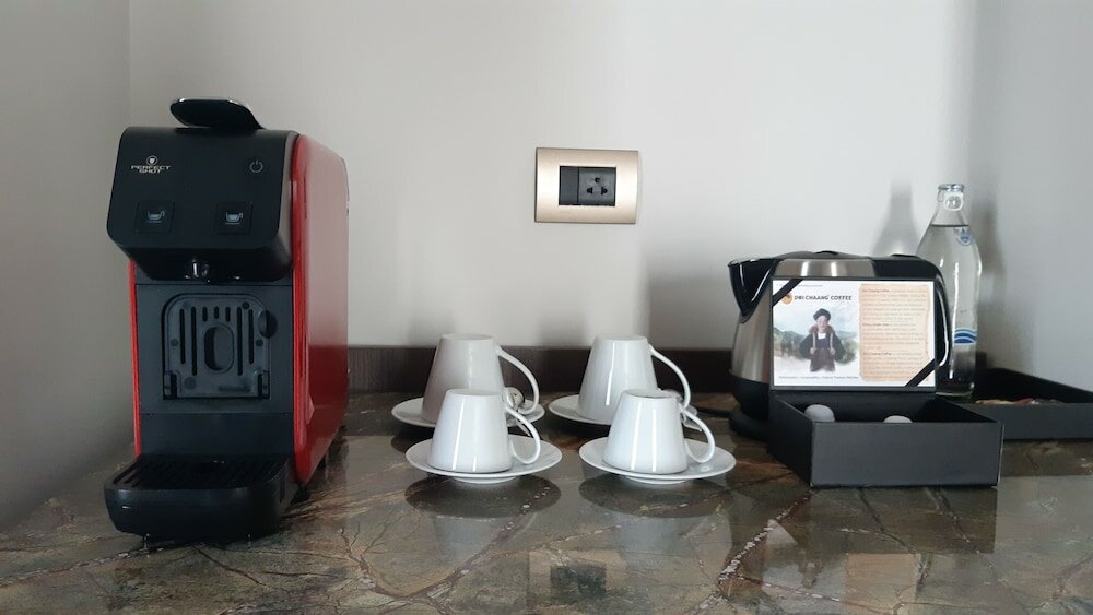 Фото Gardina Asoke Hotel & Residence