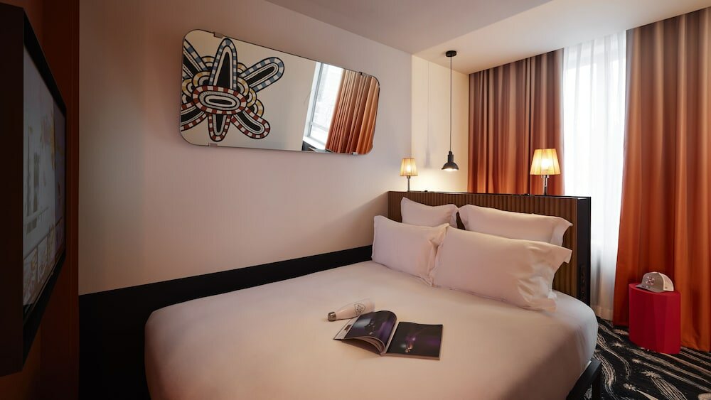 Фото Mama Shelter Paris La Défense