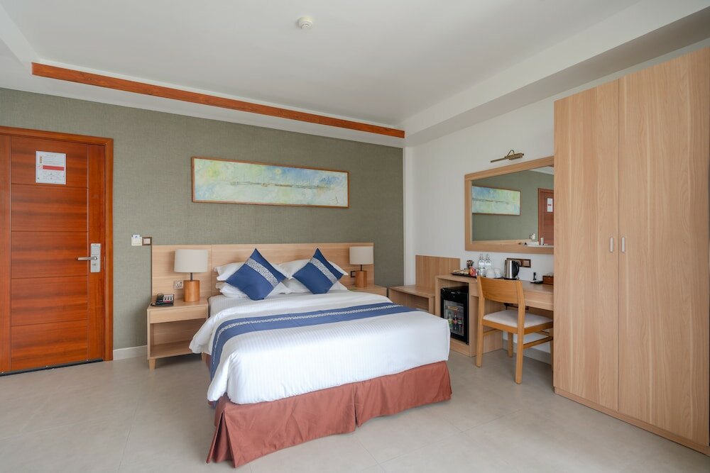 Фото Ayala Oceanview