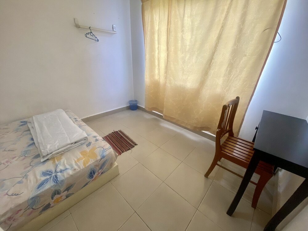 Фото Oyo Home 90382 Chaah Homestay 2