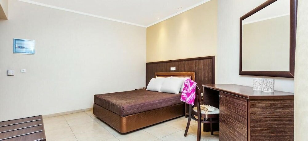 Фото Grand Platon Hotel