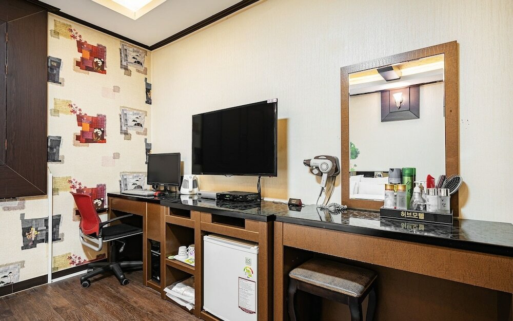 Фото Suwon Herb Motel