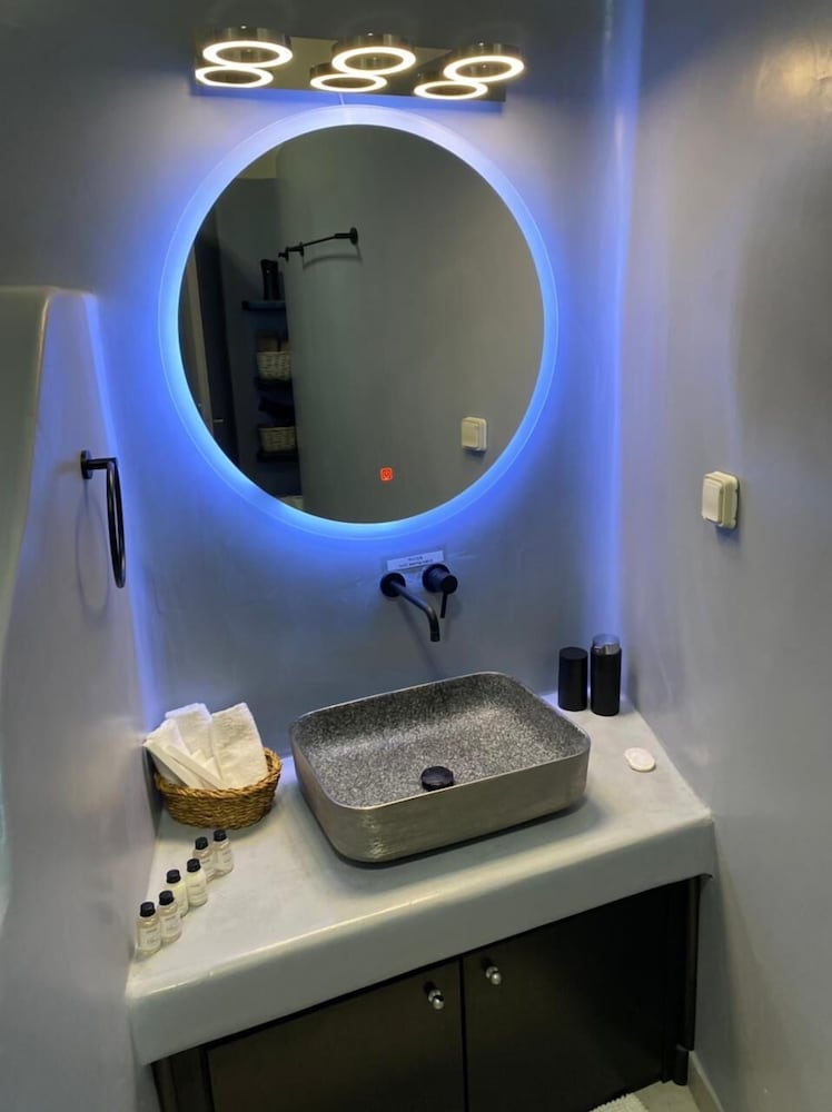 Фото Rock House Villa