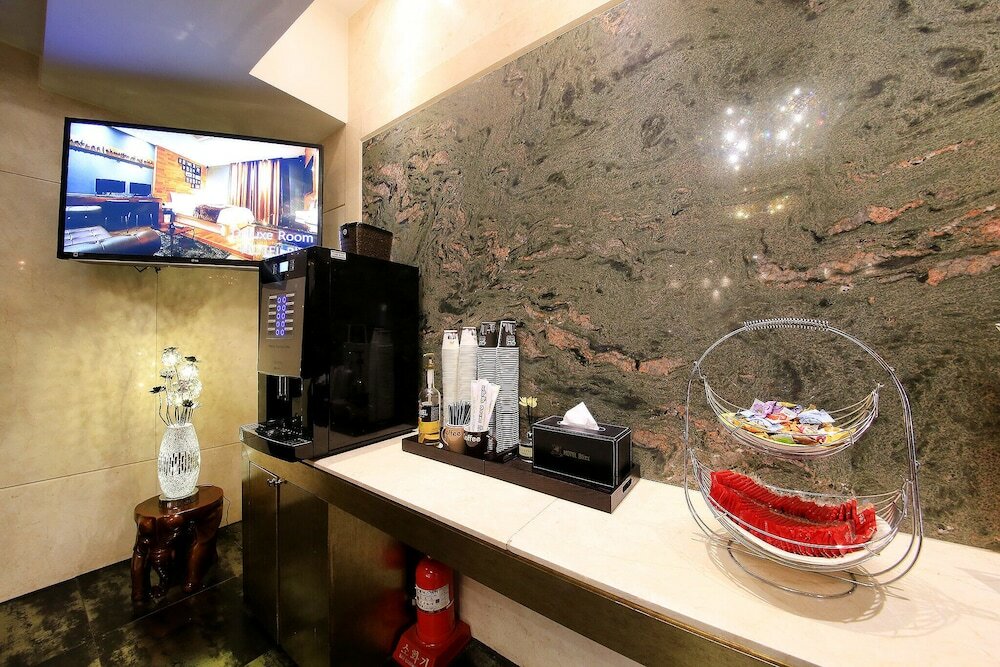 Фото 33555716610