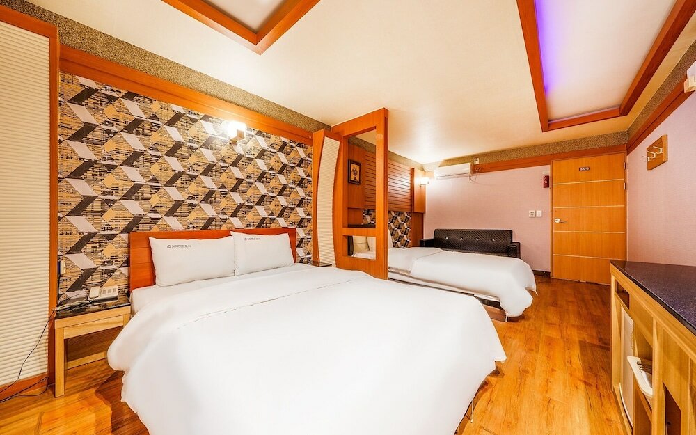 Фото Pyeongchon Coa and 2060