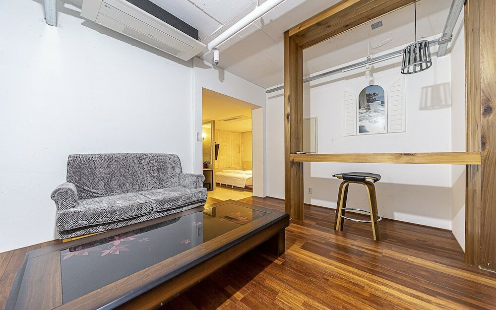 Фото Changwon Sangnam-dong U