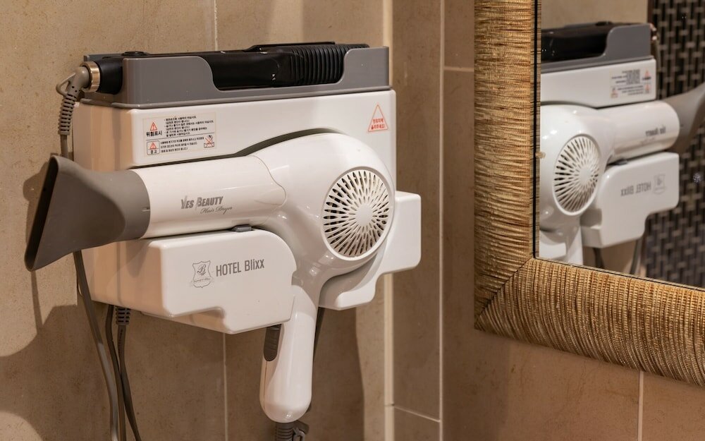 Фото 33555716610