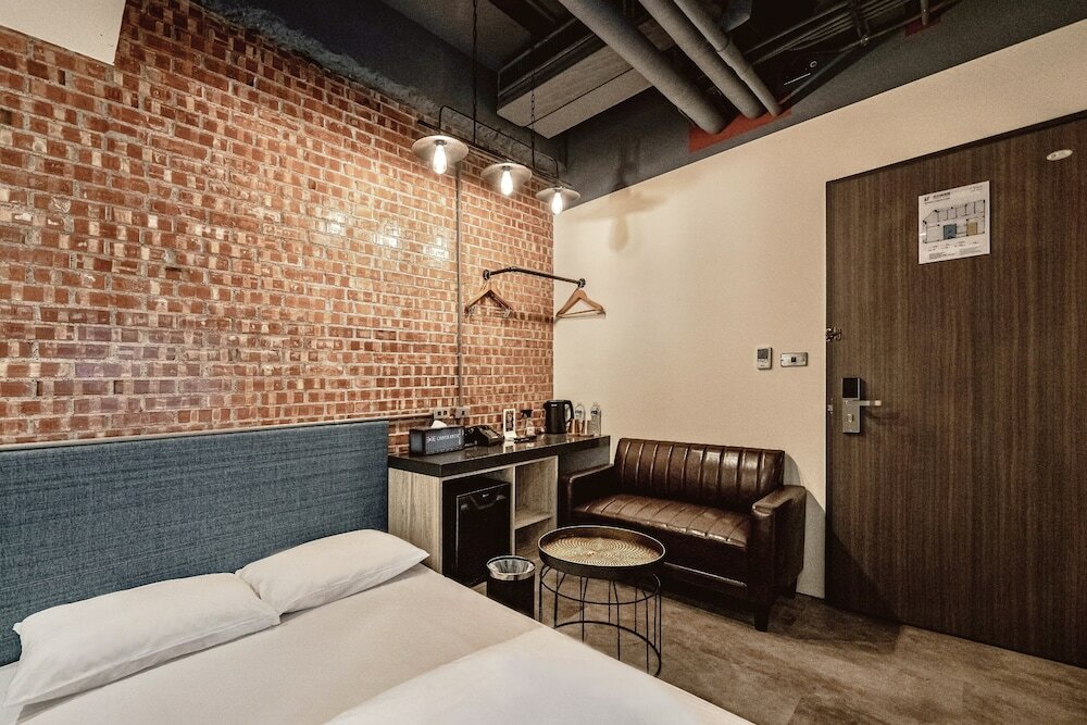 Фото Oinn Hotel & Hostel Chiayi