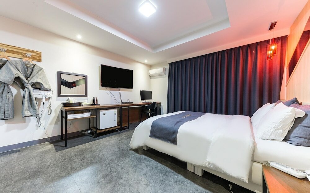 Фото Daejeon Look