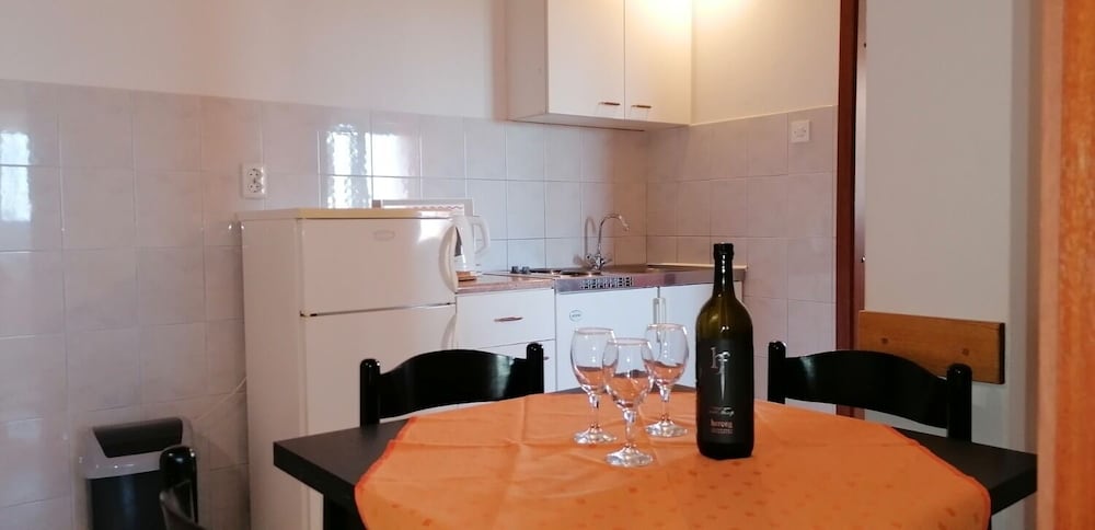 Фото Damir - on the sea Side - A1