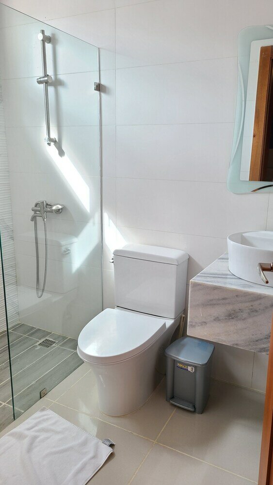 Фото Torre de lujo con piscina y seguridad