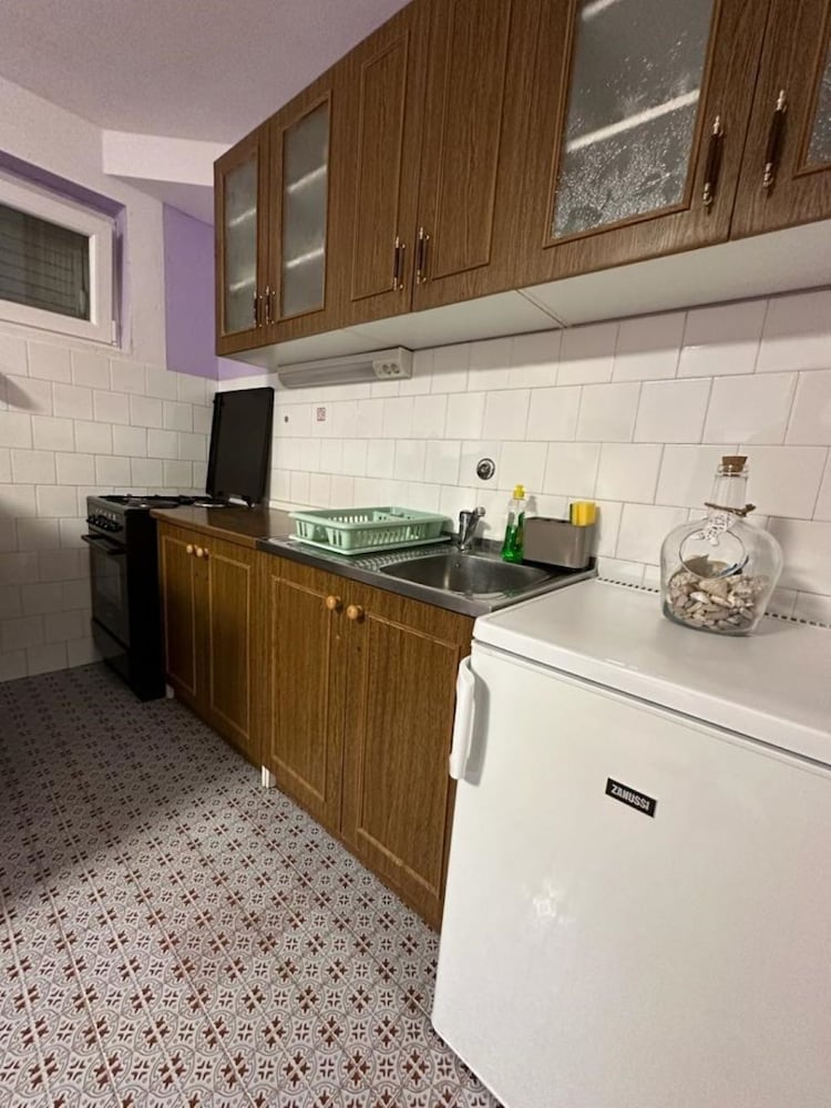 Фото Tonka - 150 m From Beach - A1 Prizemlje