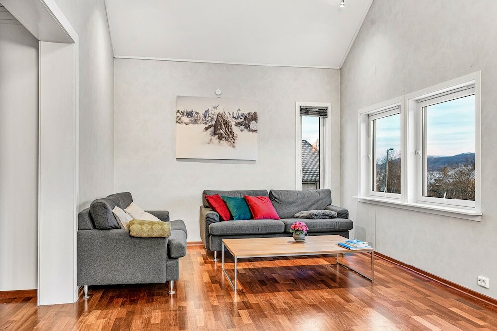 Фото Auroras Friends Apartment - Hostel