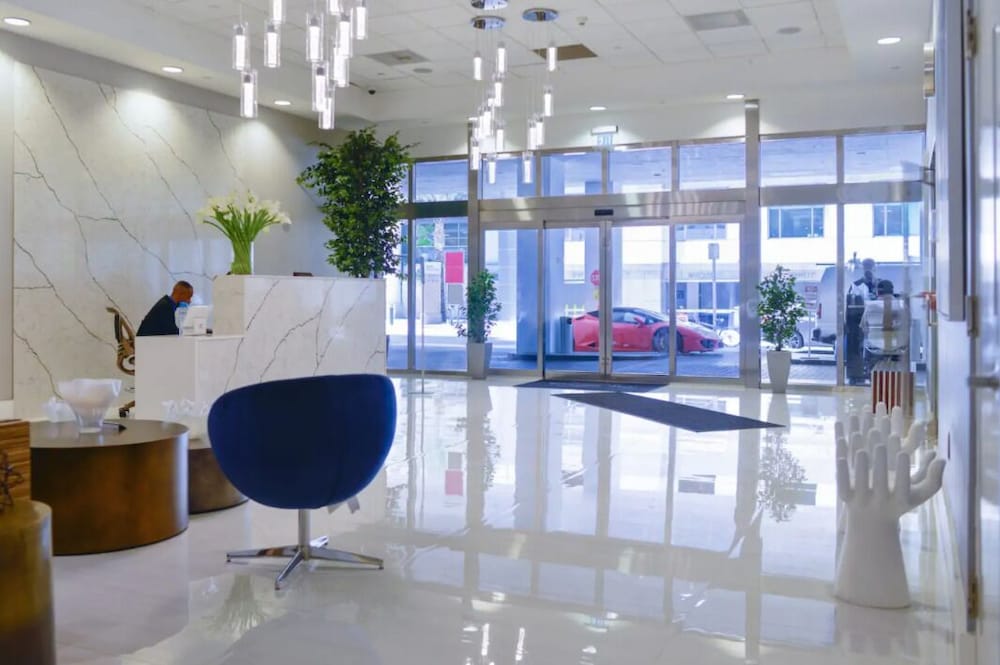 Фото Luxury Apartments W Pool & Ocean views